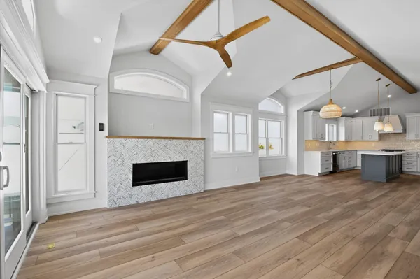 $2,495,000 | 115 45th Street, Unit WEST, Sea Isle City, NJ 08243
