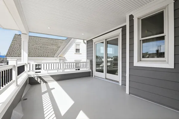 $2,495,000 | 115 45th Street, Unit WEST, Sea Isle City, NJ 08243