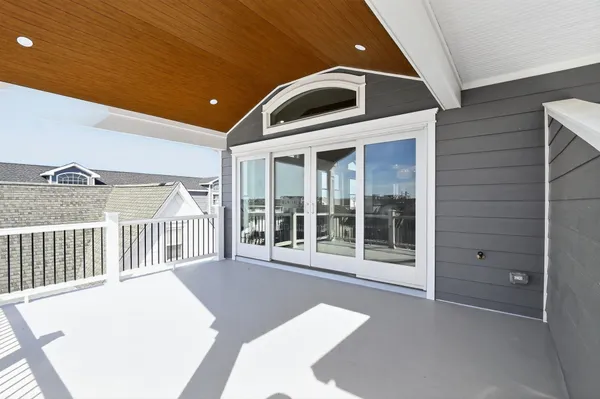 $2,495,000 | 115 45th Street, Unit WEST, Sea Isle City, NJ 08243