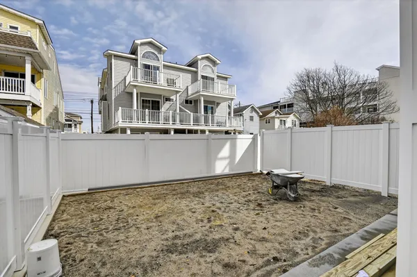 $2,495,000 | 115 45th Street, Unit WEST, Sea Isle City, NJ 08243