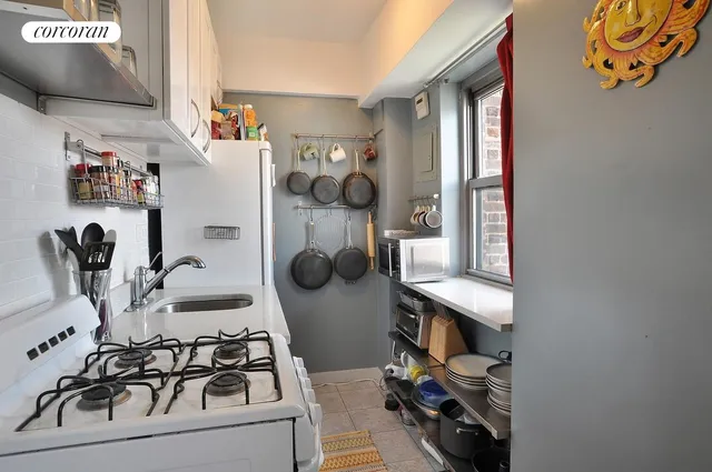 $325,000 | 270 Jay Street, Unit 6B | Downtown Brooklyn