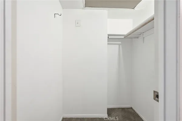 $469,000 | 7045 Woodley Avenue, Unit 124, Lake Balboa, CA 91406