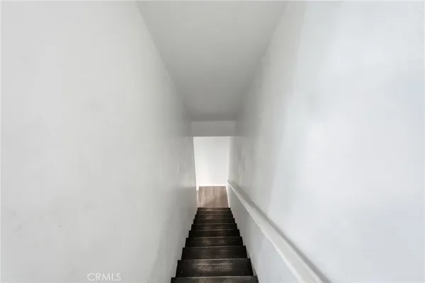 $469,000 | 7045 Woodley Avenue, Unit 124, Lake Balboa, CA 91406