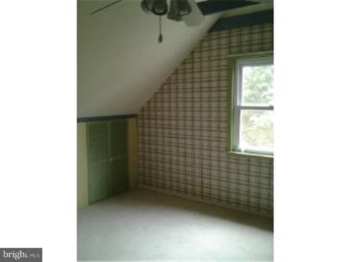 107 Pennhurst Road Spring City, PA 19475 - Photo 7 of 11 Gallery Image 7