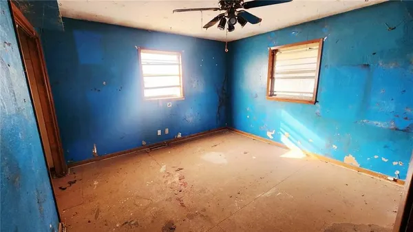 $144,900 | 405 East 24th Street, Pittsburg, KS 66762