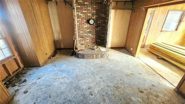 $144,900 | 405 East 24th Street, Pittsburg, KS 66762