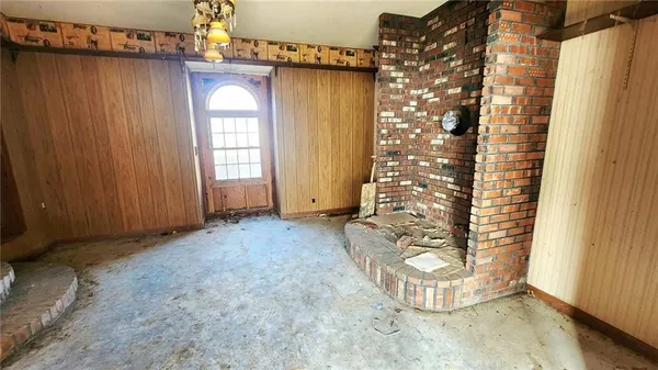 $144,900 | 405 East 24th Street, Pittsburg, KS 66762