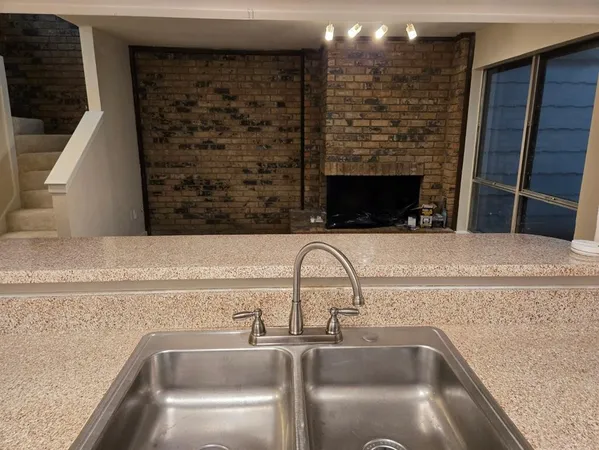 a close view of sink and tap