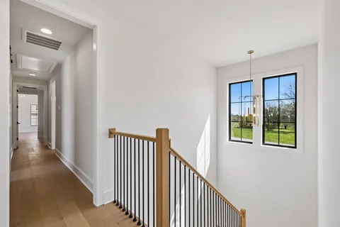 $999,999 | 124 Mitford Lane, Unit 10, Spring Hill, TN 37179