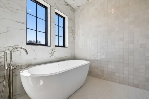 $999,999 | 124 Mitford Lane, Unit 10, Spring Hill, TN 37179