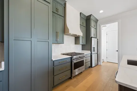 $999,999 | 124 Mitford Lane, Unit 10, Spring Hill, TN 37179