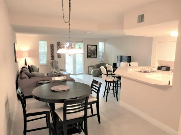 $3,800 | 1900 Oceanwalk Lane, Unit 104, Lauderdale-by-the-Sea, FL 33062