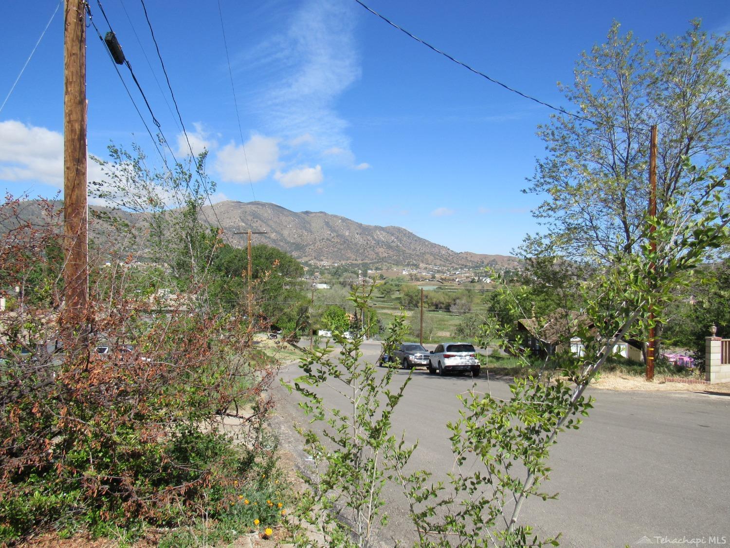 20008 Springhill Avenue Tehachapi, CA 93561 - Photo 32 of 32 Gallery Image 32