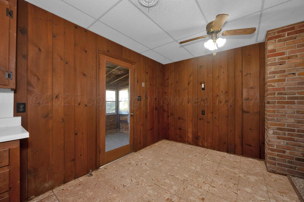19401 Mockingbird Road Canyon, TX 79015 - Photo 15 of 26 kitchen