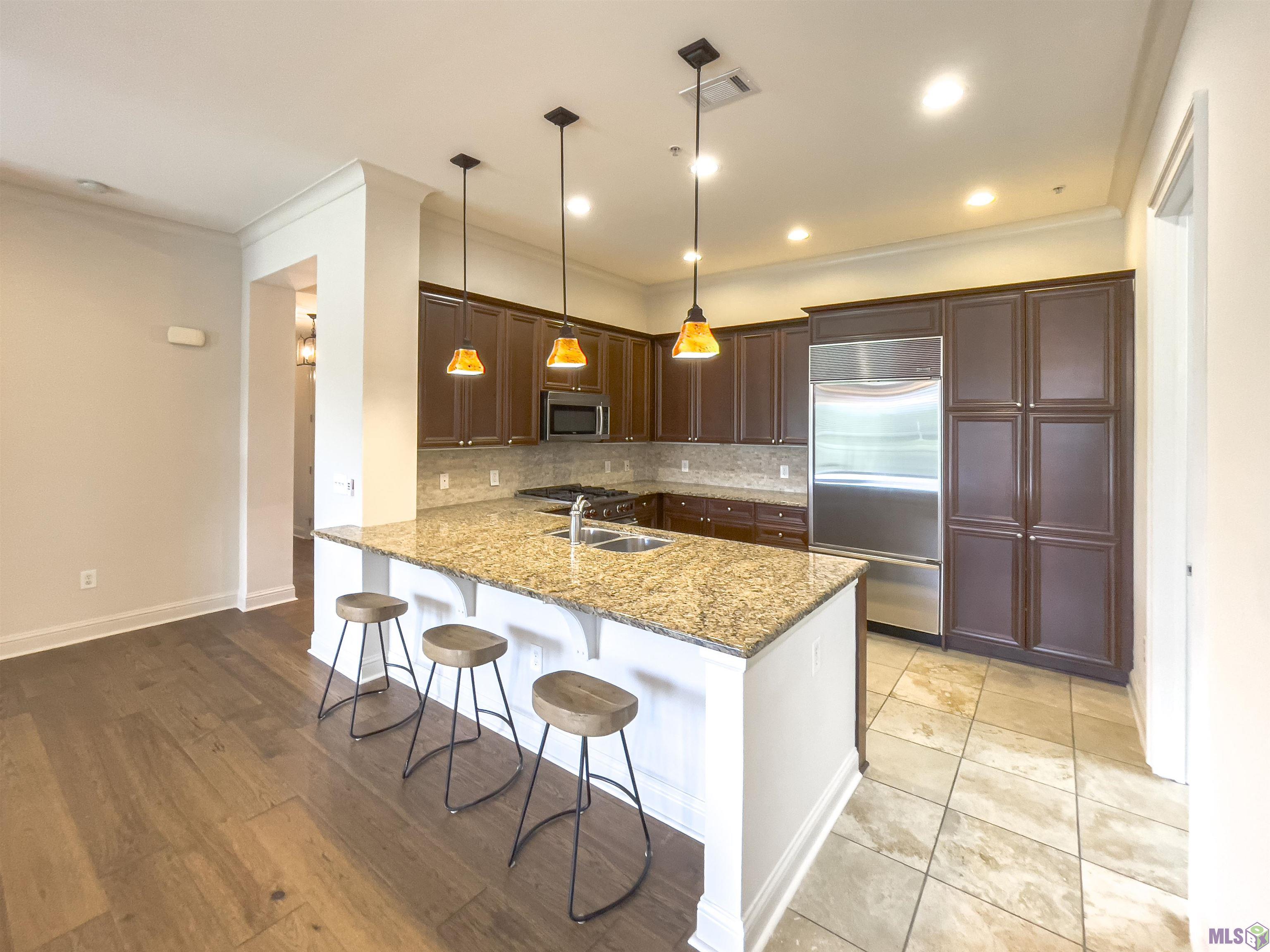 998 Stanford Avenue, Unit 206 Baton Rouge, LA 70808 - Photo 5 of 26