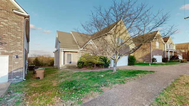 $439,999 | 3033 Bluffhollow Gap, Antioch, TN 37013