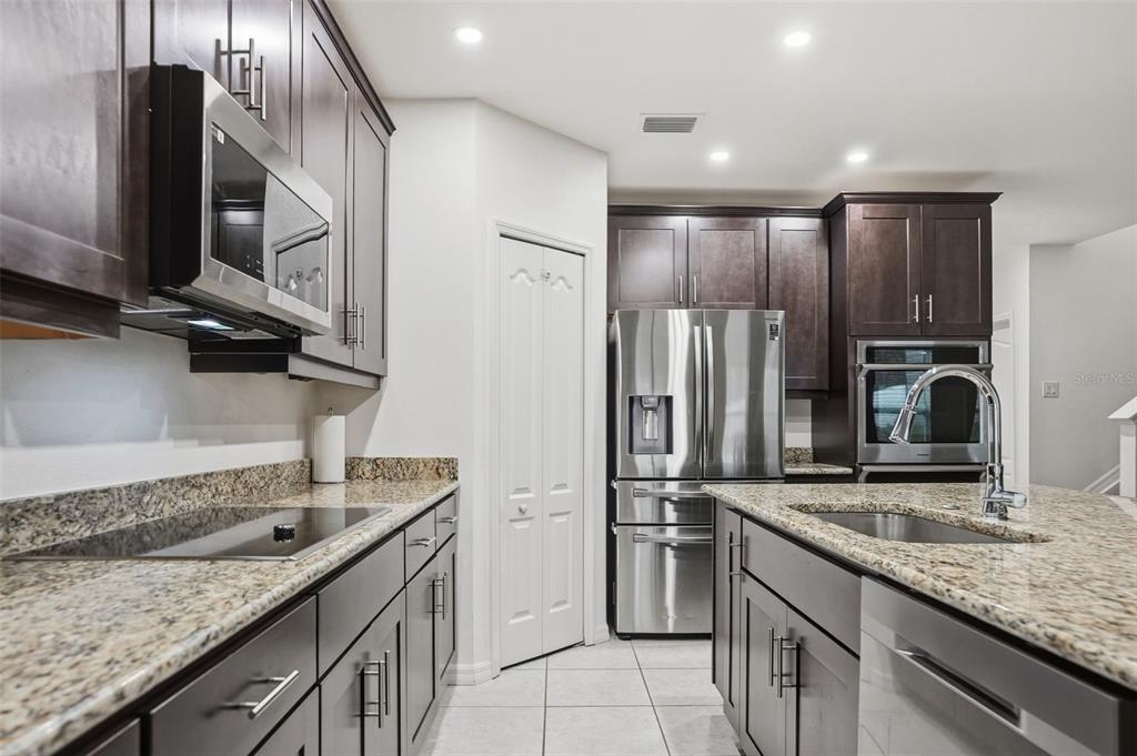 13286 Pendleton Street Spring Hill, FL 34609 - Photo 15 of 57