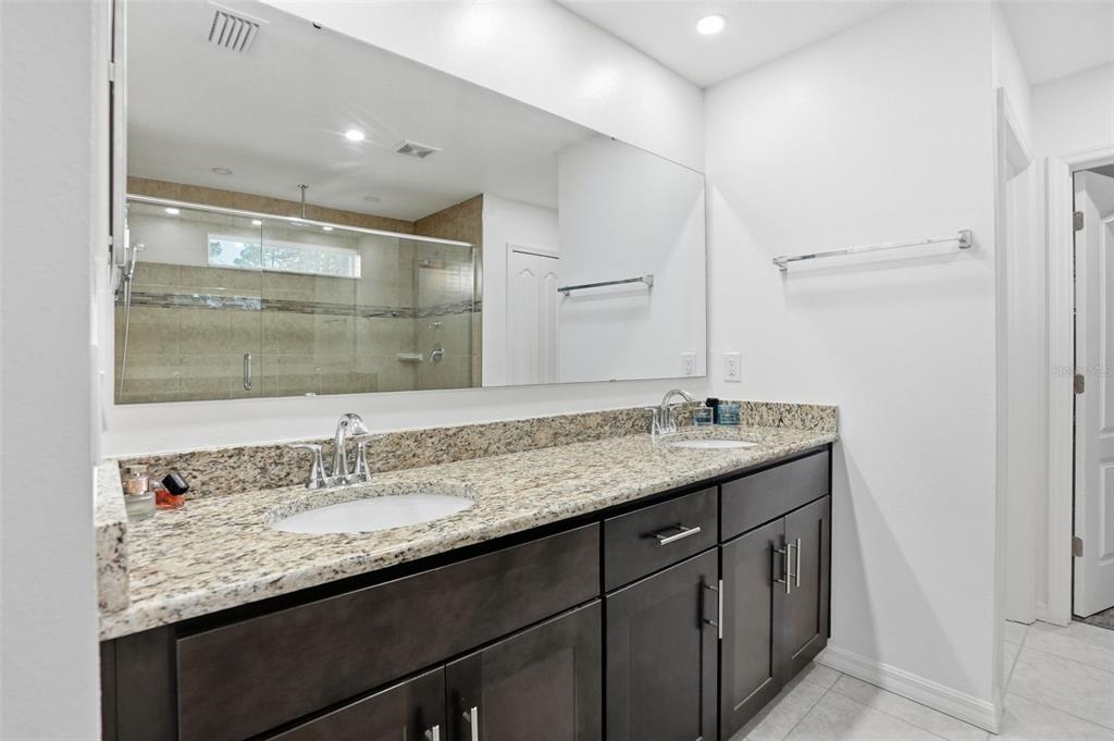 13286 Pendleton Street Spring Hill, FL 34609 - Photo 15 of 67