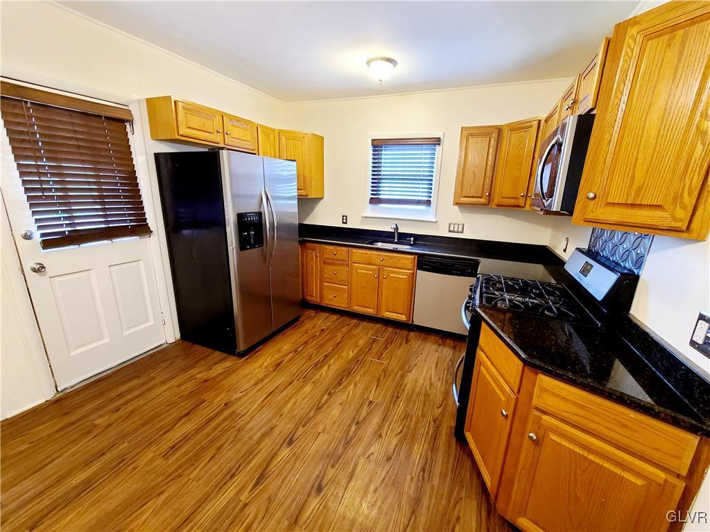 629 Spring Street Bethlehem, PA 18018 - Photo 5 of 11