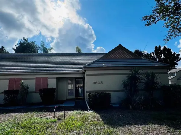 $2,100 | 3605 57th Ave Drive West, Bradenton, FL 34210