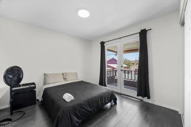 $2,900 | 2571 East Vegas Valley Drive, Las Vegas, NV 89121