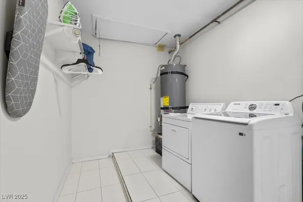 $2,900 | 2571 East Vegas Valley Drive, Las Vegas, NV 89121