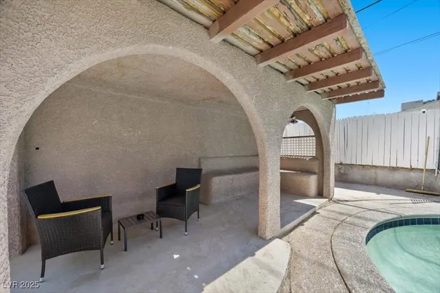 $2,900 | 2571 East Vegas Valley Drive, Las Vegas, NV 89121