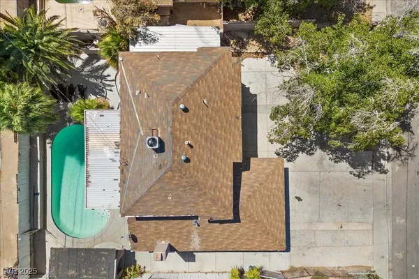 $2,900 | 2571 East Vegas Valley Drive, Las Vegas, NV 89121