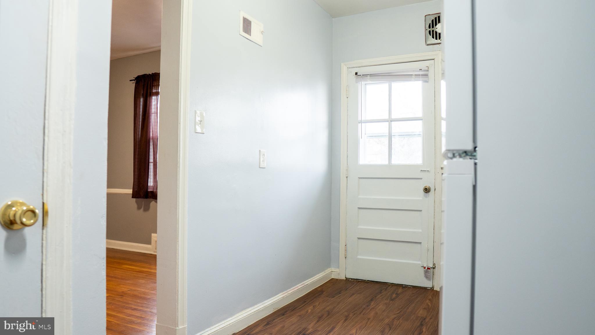 1654 Ramblewood Road Baltimore, MD 21239 - Photo 13 of 46