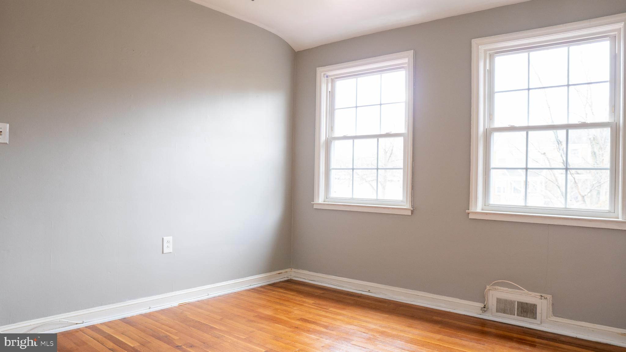 1654 Ramblewood Road Baltimore, MD 21239 - Photo 22 of 46