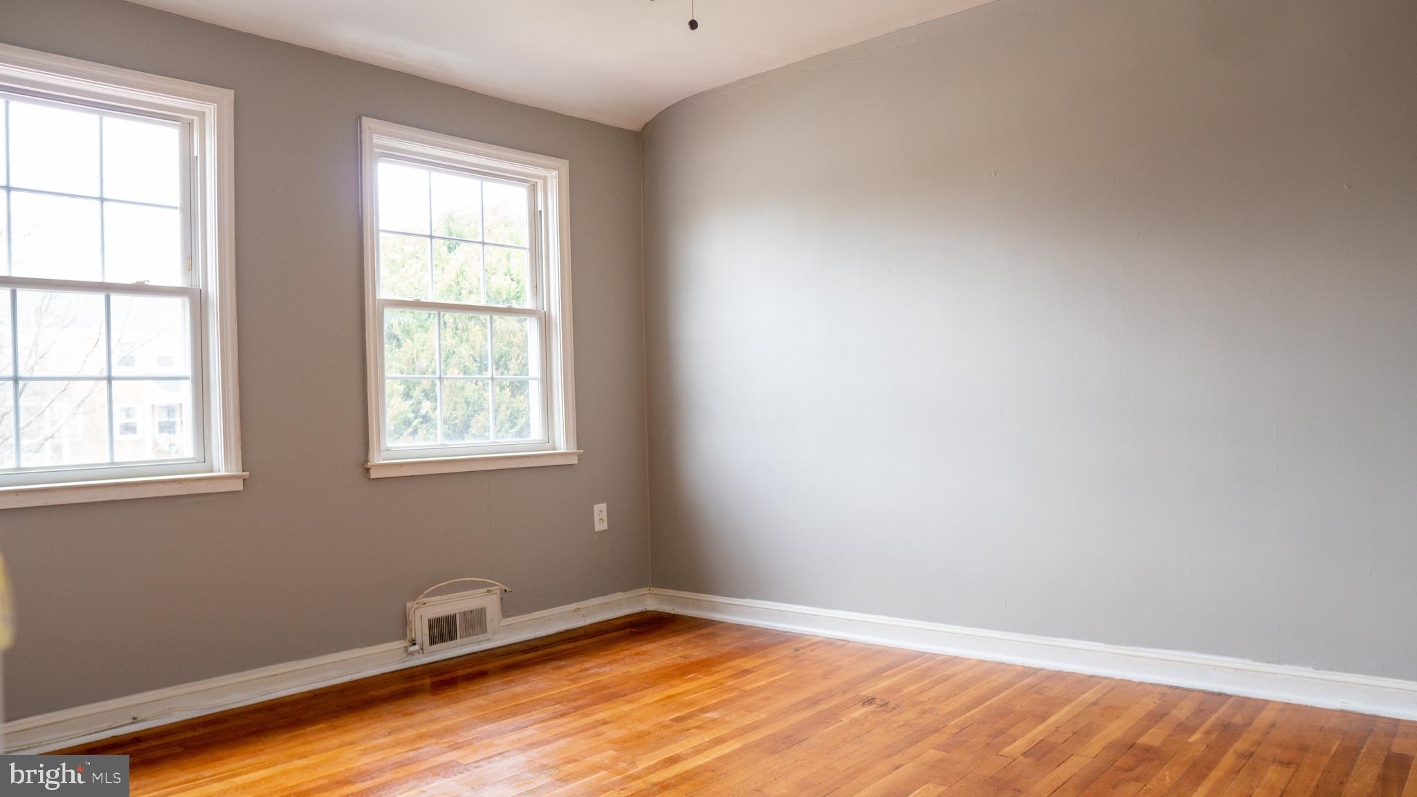 1654 Ramblewood Road Baltimore, MD 21239 - Photo 23 of 46