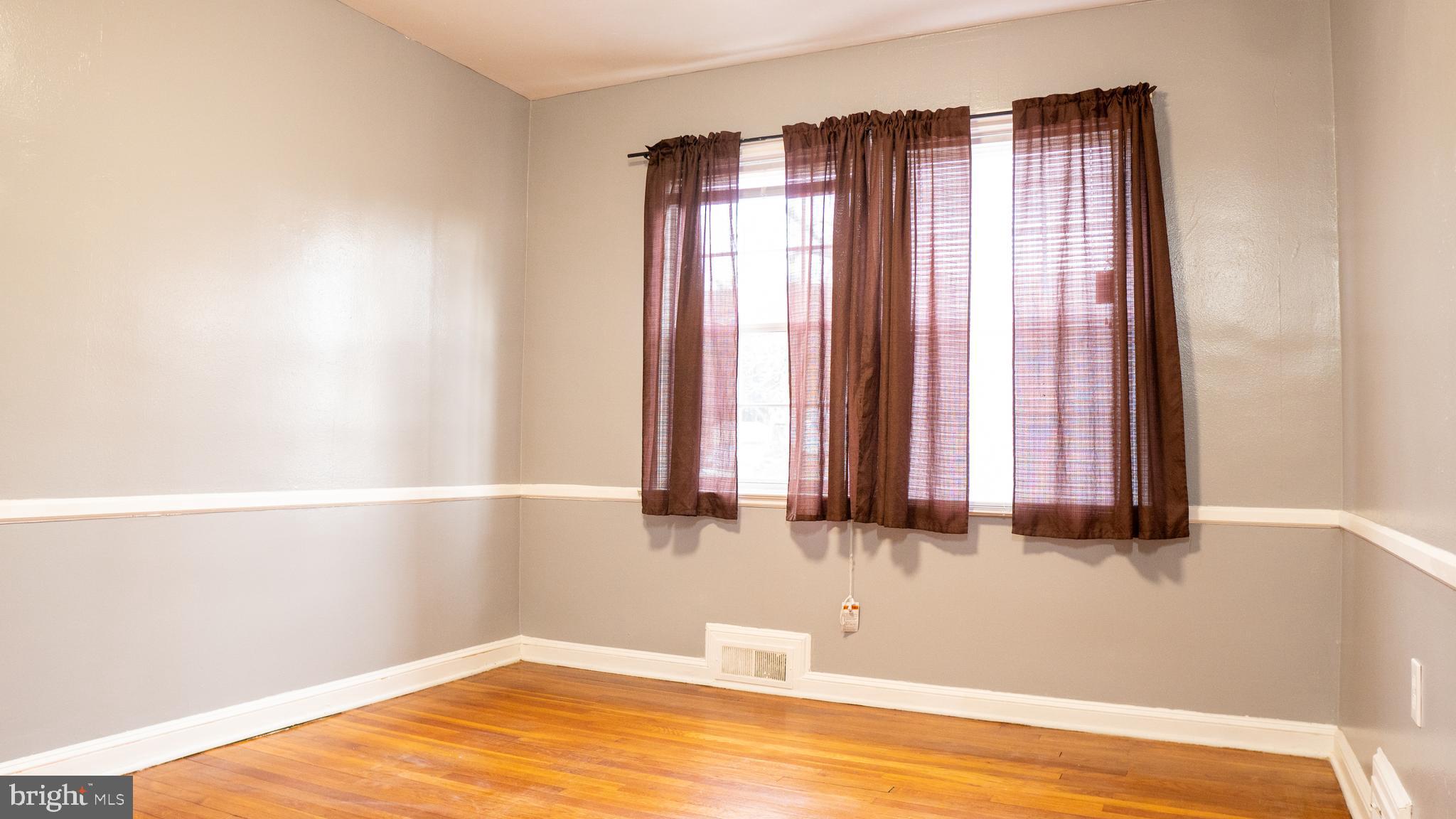 1654 Ramblewood Road Baltimore, MD 21239 - Photo 10 of 46