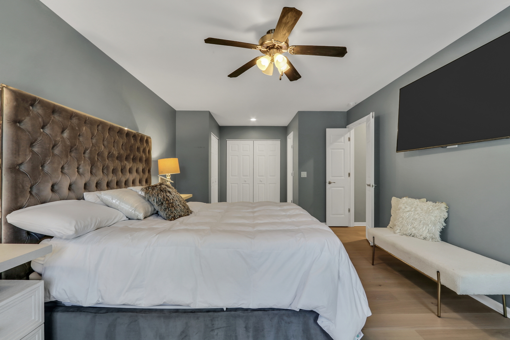 6405 Plainview Road Gurnee, IL 60031 - Photo 25 of 48 Gallery Image 25