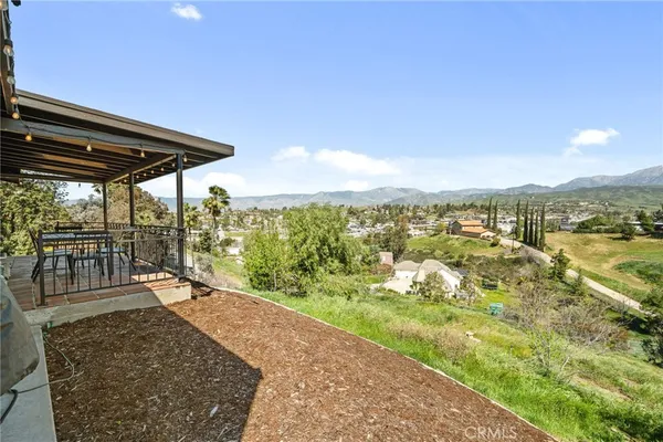a view of a outdoor space