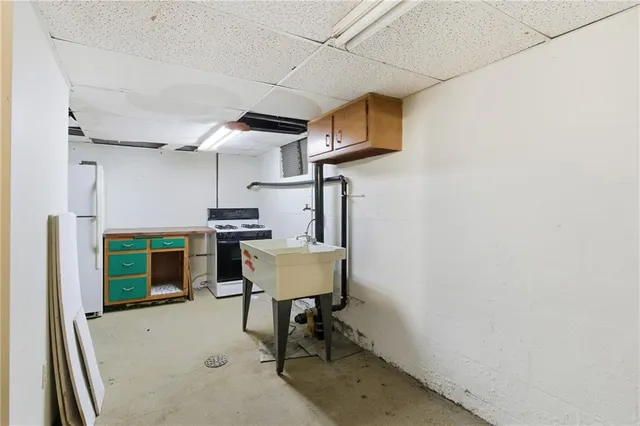 a view of empty room