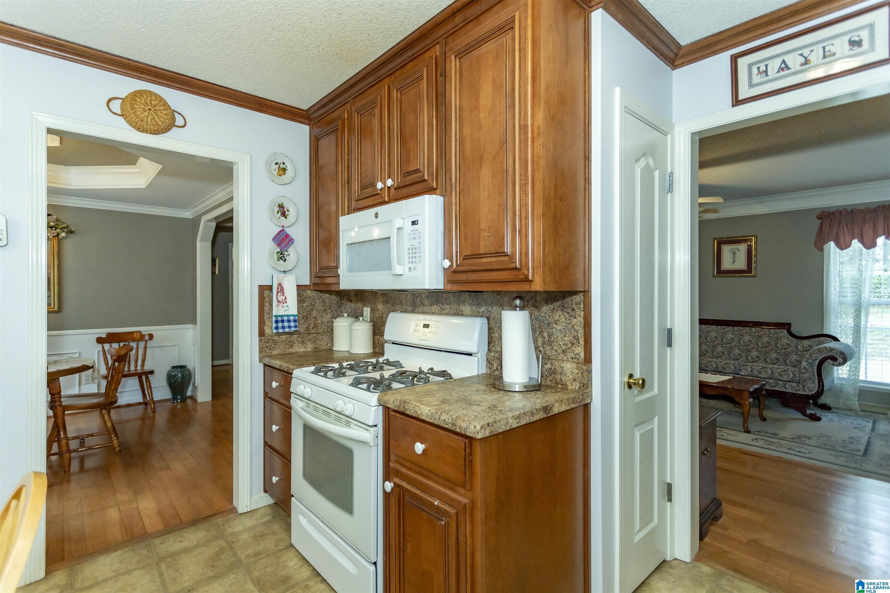 178 South Hillcrest Road Odenville, AL 35120 - Photo 37 of 57