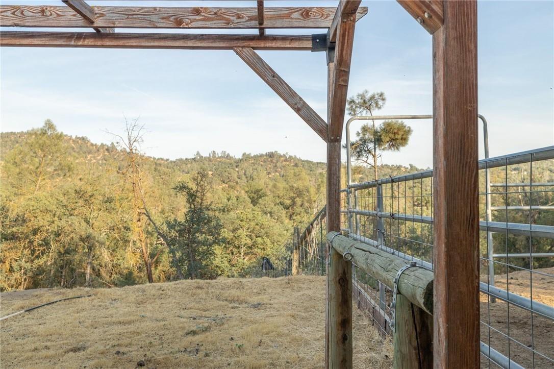 32057 River Knolls Road Coarsegold, CA 93614 - Photo 39 of 73 a view of lot of city and living room