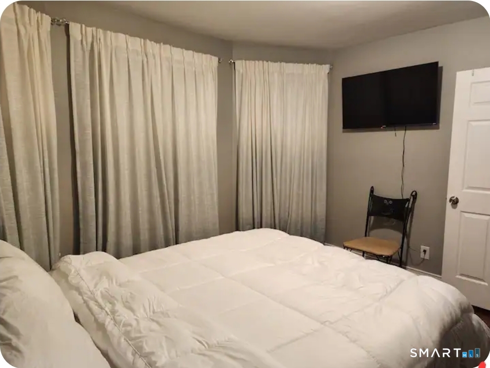 183 Harlem Avenue Bridgeport, CT 06606 - Photo 11 of 12