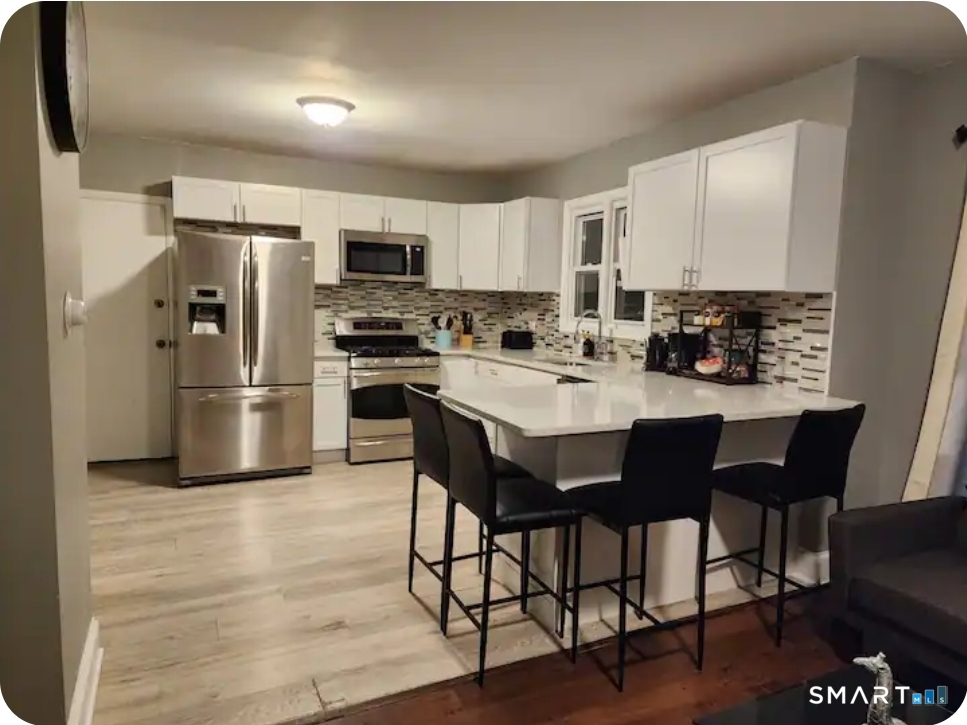 183 Harlem Avenue Bridgeport, CT 06606 - Photo 4 of 12