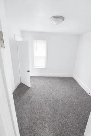 $389,000 | 531 Eastern Avenue Northeast, Grand Rapids, MI 49503