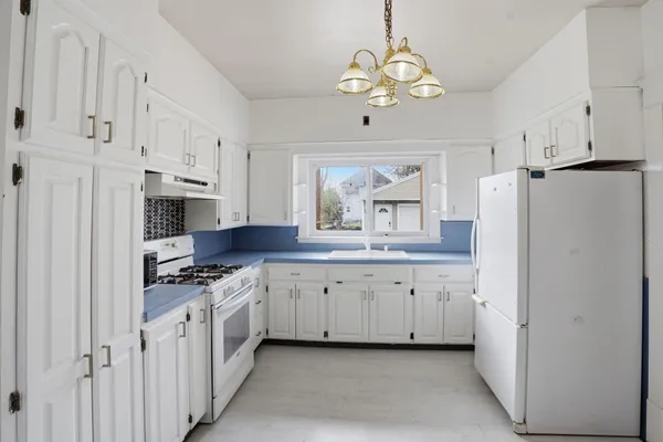 $389,000 | 531 Eastern Avenue Northeast, Grand Rapids, MI 49503