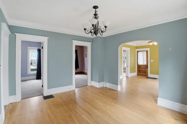 $389,000 | 531 Eastern Avenue Northeast, Grand Rapids, MI 49503