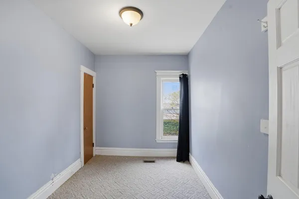 $389,000 | 531 Eastern Avenue Northeast, Grand Rapids, MI 49503