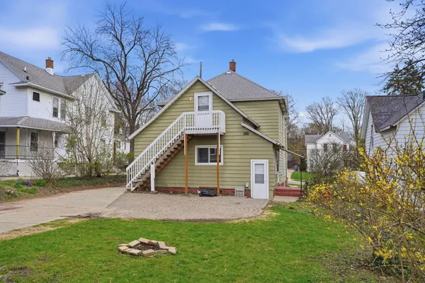 $389,000 | 531 Eastern Avenue Northeast, Grand Rapids, MI 49503