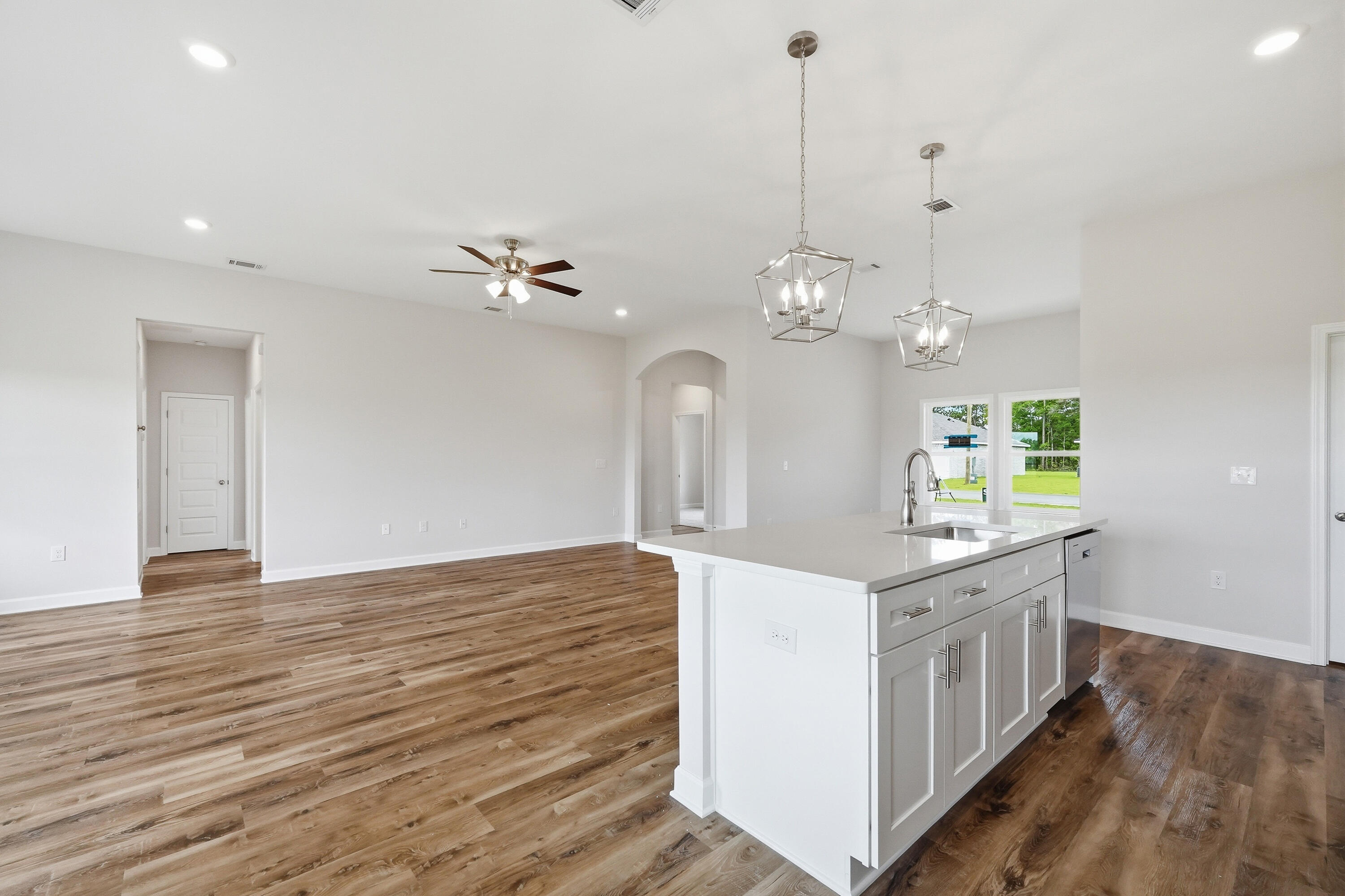 6105 Mildreds Way Crestview, FL 32539 - Photo 12 of 29 6105 mildreds wy-17