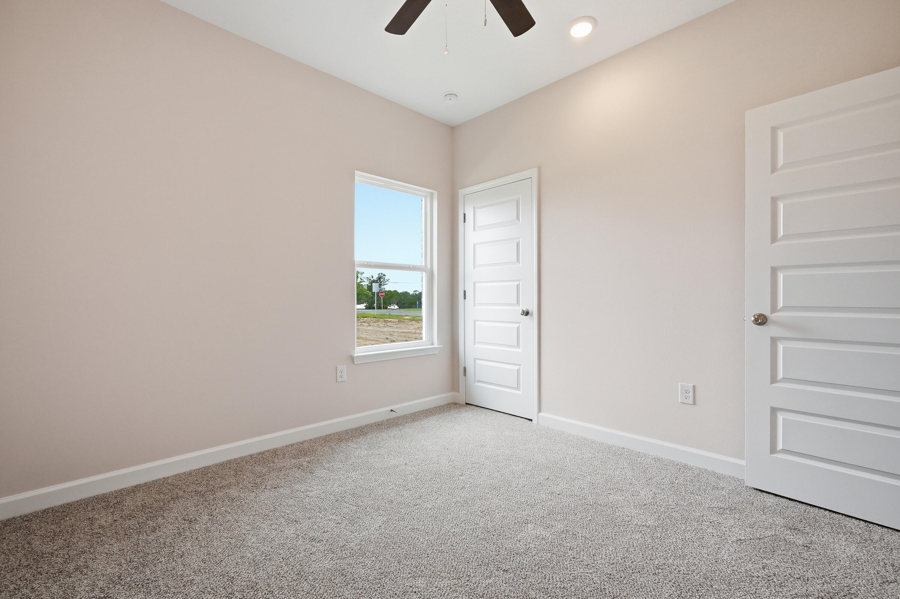 6105 Mildreds Way Crestview, FL 32539 - Photo 23 of 29 6105 mildreds wy-44
