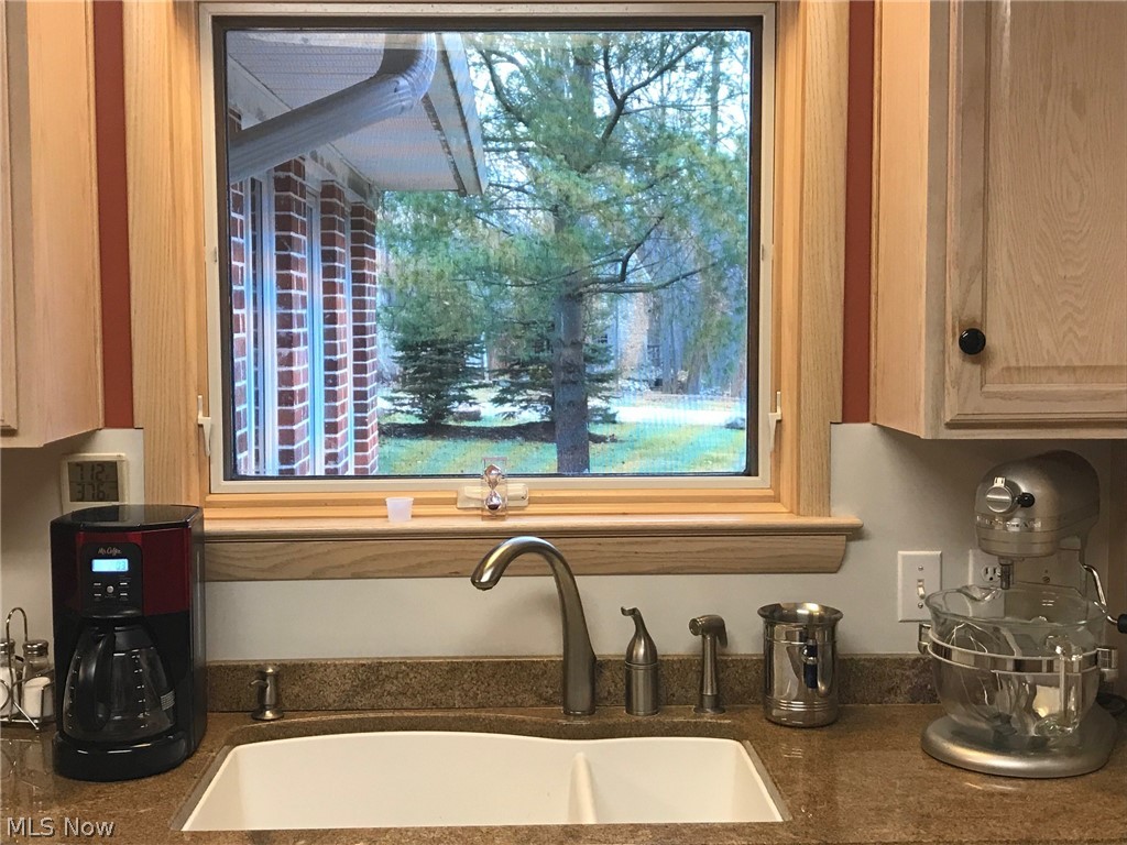310 Jackson Road Aurora, OH 44202 - Photo 6 of 35 Gallery Image 6