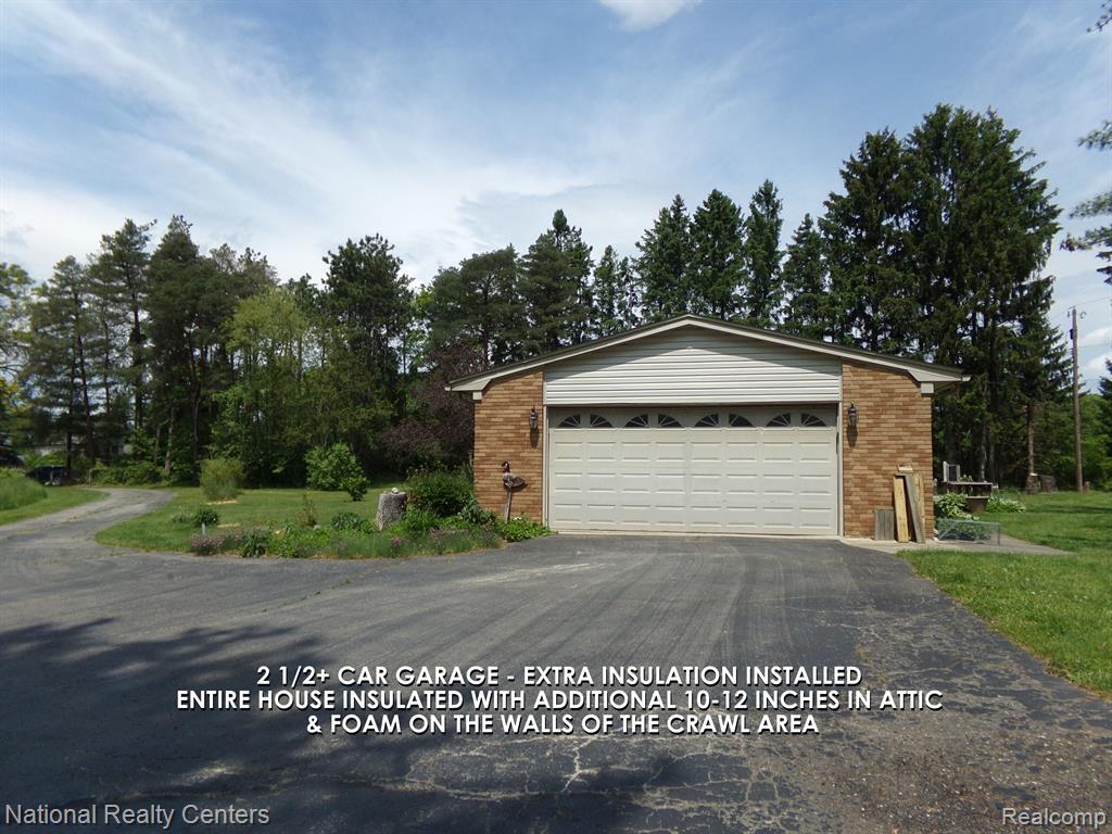 5600 Eagle Road White Lake, MI 48383 - Photo 12 of 51