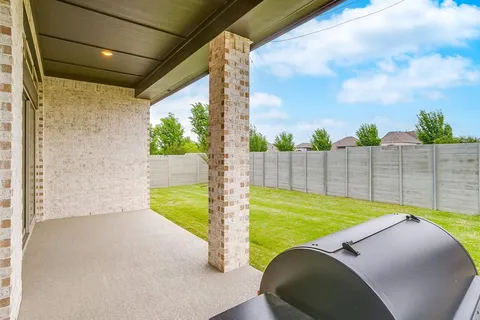 $565,000 | 1704 Friendship Lane, Argyle, TX 76226