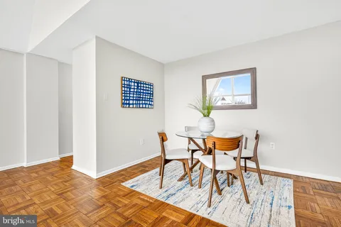 $349,900 | 700 7th Street Southwest, Unit 826, Washington, DC 20024